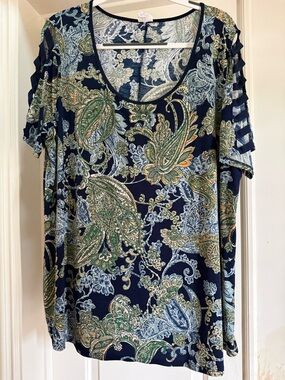 Plus Paisley Print Navy Cold-Shoulder Top